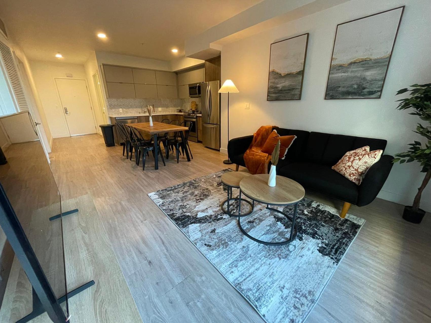 Stylish Downtown La Getaway - Prime Location On Wilshire Blvd! 2 Bedroom 1 Bath 4* Los Ángeles